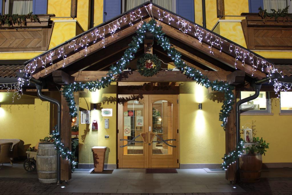 Hotel Garni La Vigna - Adult Friendly San Michele allʼAdige Kültér fotó