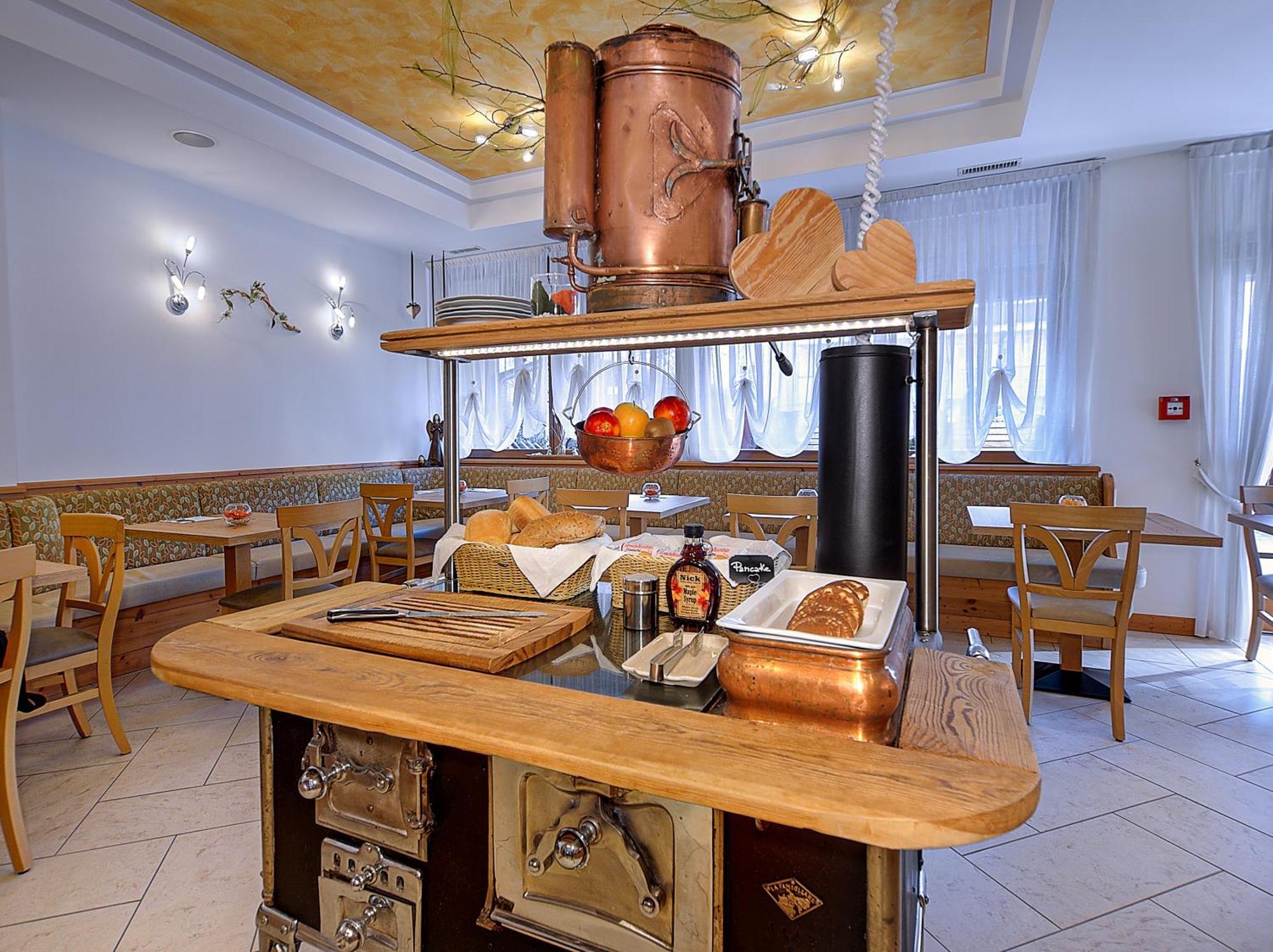 Hotel Garni La Vigna - Adult Friendly San Michele allʼAdige Kültér fotó