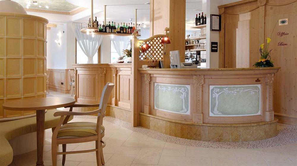 Hotel Garni La Vigna - Adult Friendly San Michele allʼAdige Kültér fotó
