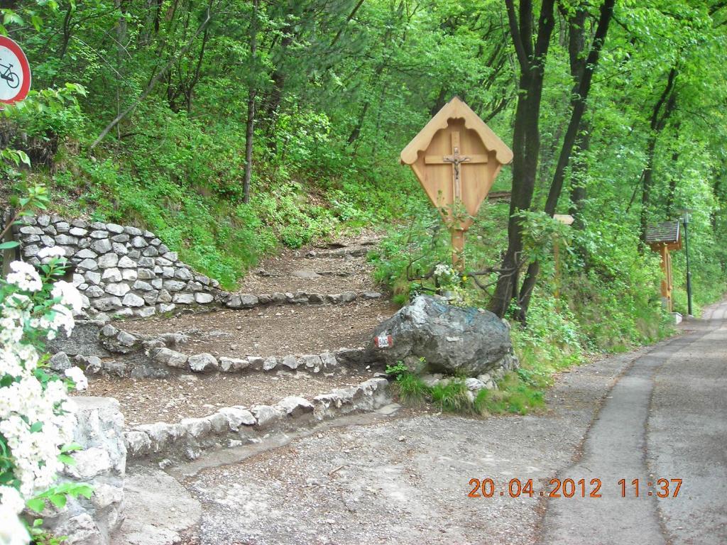 Hotel Garni La Vigna - Adult Friendly San Michele allʼAdige Kültér fotó