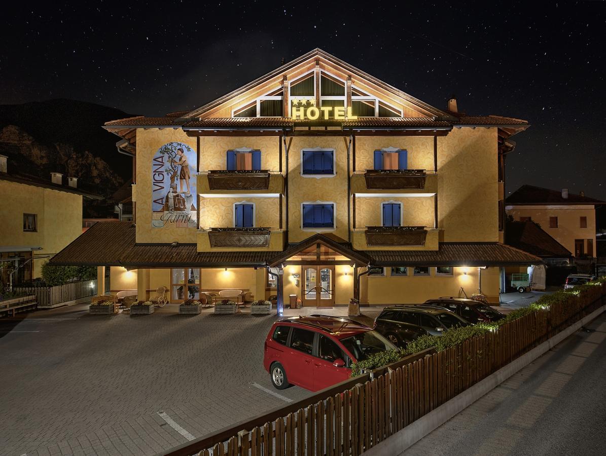 Hotel Garni La Vigna - Adult Friendly San Michele allʼAdige Kültér fotó